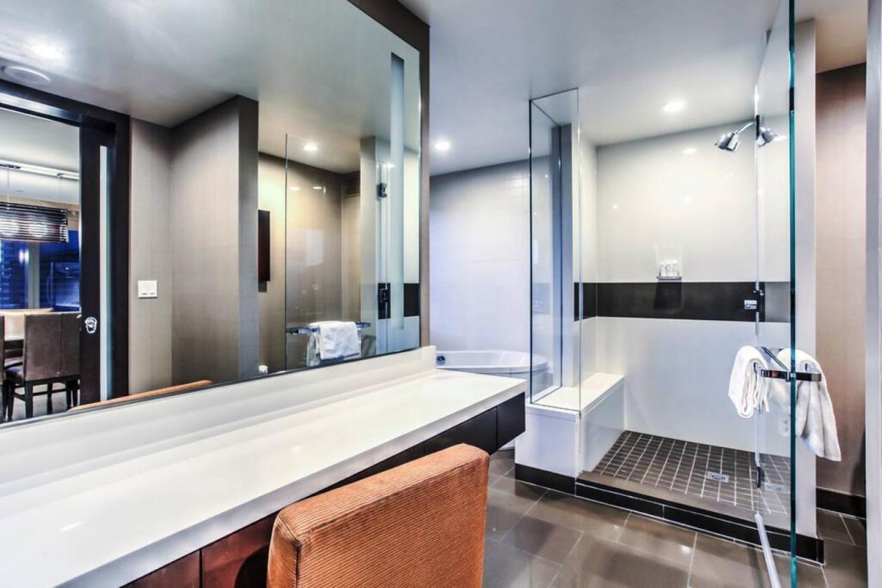 City Center - Panoramic Corner Suite At Vdara 拉斯维加斯 外观 照片